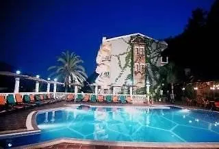 מלון Flamingo אולודניץ