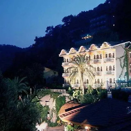 Flamingo 3* Ölüdeniz